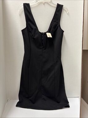 Forever 21 Black Textured Scoop-Neck Mini Dress